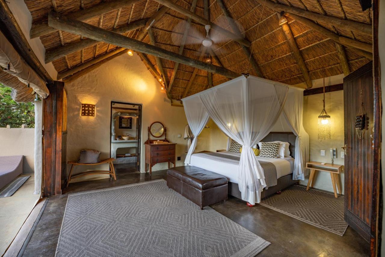Safari Lodge - Amakhala Game Reserve Exterior photo